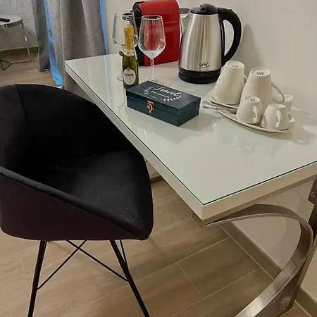 Relais Vaticano - Metro Station Ottaviano ホテル *