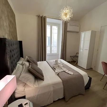 Relais Vaticano - Metro Station Ottaviano Řím